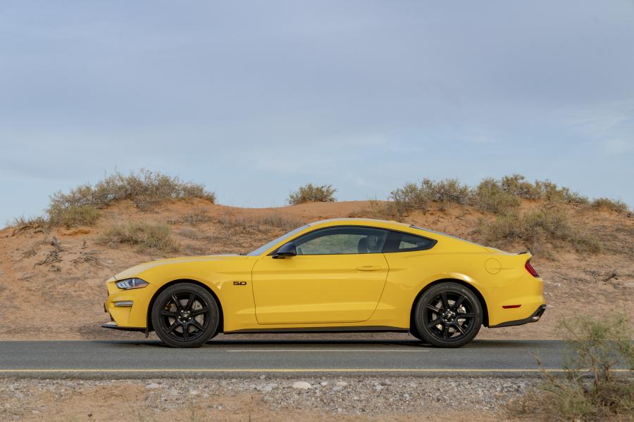  Ford Mustang GT Fastback 2018 года  (UAE) (фото 26 из 40)